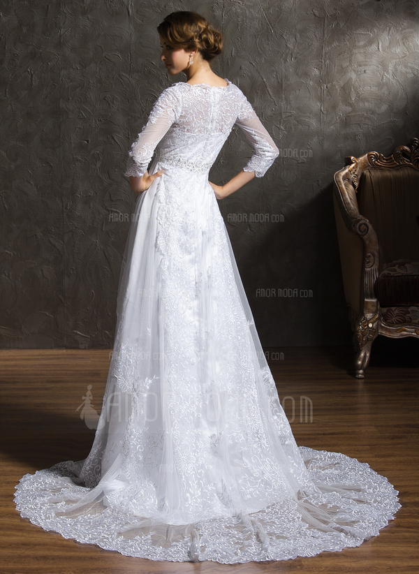 Ligne-A/Princesse Col V Traine courte Satin Dentelle Robe de Mariée avec Dentelle Perlé Pailleté (002004758)