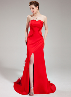 Avondjurken Nauwaansluitend Sweetheart Lange Sleep Satin Avondjurk met veren (017019568)