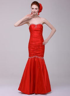 Avondjurken Zeemeermin Sweetheart Vloerlengte Satin Avondjurk met Roes Kraal (017016152)