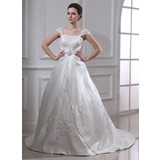 bal Encolure carrée Traine courte Organza Satin Robe de Mariée avec Broderie Ondulé Perlé (002011665)